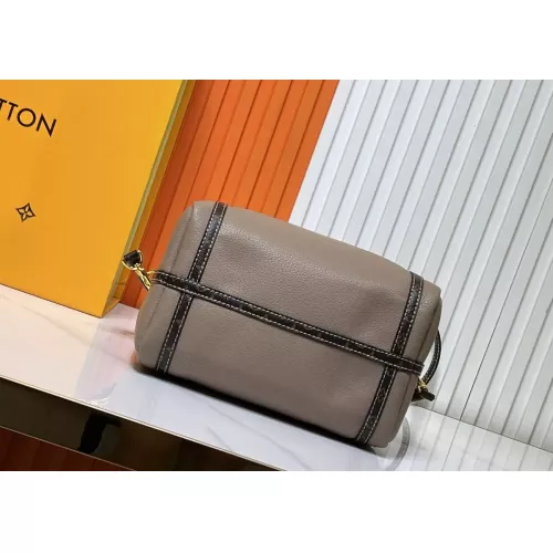 Cheap Louis Vuitton AAA Quality Messenger Bags For Women #1357450 Replica Wholesale [$68.00 USD] [ITEM#1357450] on Replica Louis Vuitton AAA Quality Messenger Bags