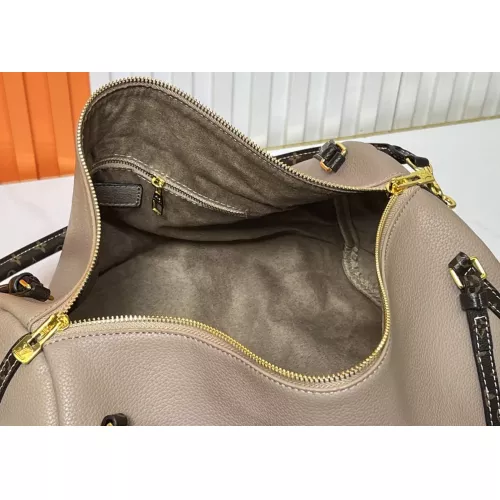 Cheap Louis Vuitton AAA Quality Messenger Bags For Women #1357451 Replica Wholesale [$72.00 USD] [ITEM#1357451] on Replica Louis Vuitton AAA Quality Messenger Bags
