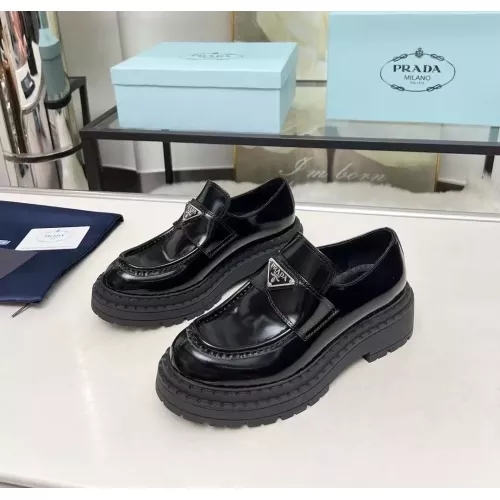 Prada Leather Shoes For Women #1357505