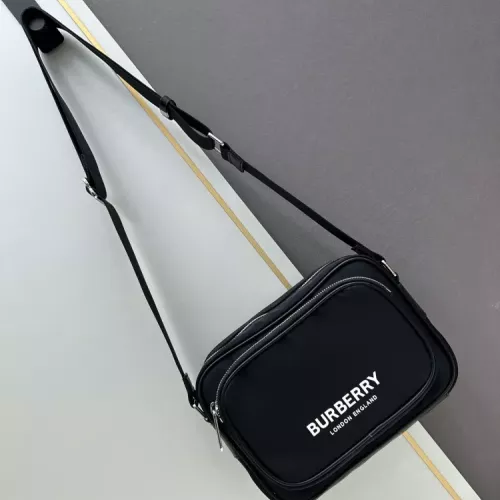 Burberry AAA Quality Messenger Bags For Unisex #1358502