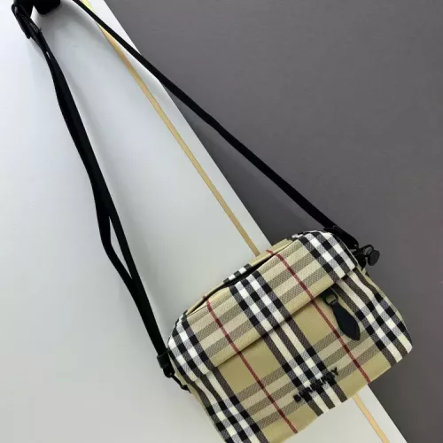 Burberry AAA Quality Messenger Bags For Unisex #1358505