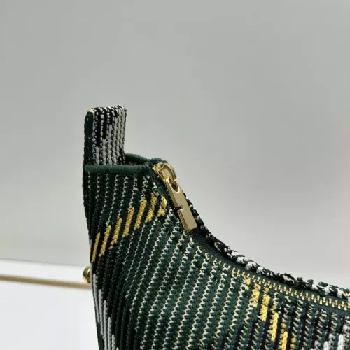 Cheap Burberry AAA Quality Handbags For Women #1358516 Replica Wholesale [$105.00 USD] [ITEM#1358516] on Replica Burberry AAA Quality Handbags