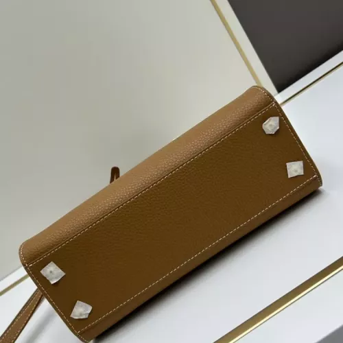 Cheap Burberry AAA Quality Handbags For Women #1358526 Replica Wholesale [$108.00 USD] [ITEM#1358526] on Replica Burberry AAA Quality Handbags