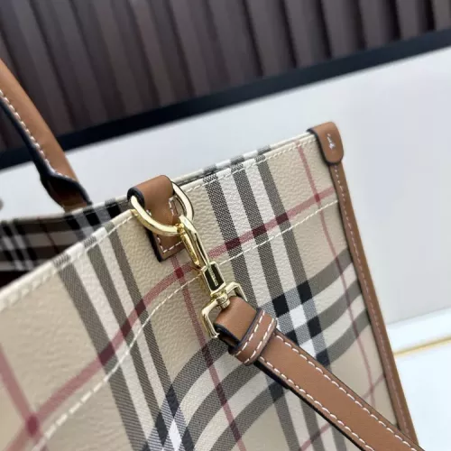 Cheap Burberry AAA Quality Handbags For Women #1358531 Replica Wholesale [$105.00 USD] [ITEM#1358531] on Replica Burberry AAA Quality Handbags