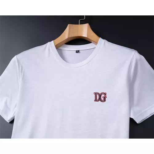 Cheap Dolce &amp; Gabbana D&amp;G T-Shirts Short Sleeved For Men #1358651 Replica Wholesale [$25.00 USD] [ITEM#1358651] on Replica Dolce &amp; Gabbana D&amp;G T-Shirts
