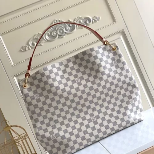 Cheap Louis Vuitton AAA Quality Handbags In Pink For Women #1358876 Replica Wholesale [$170.00 USD] [ITEM#1358876] on Replica Louis Vuitton AAA Quality Handbags