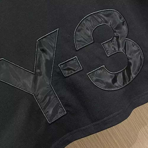 Cheap Y-3 T-Shirts Short Sleeved For Men #1358921 Replica Wholesale [$60.00 USD] [ITEM#1358921] on Replica Y-3 T-Shirts