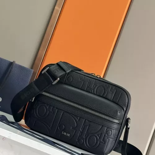 Christian Dior AAA Man Messenger Bags #1359166