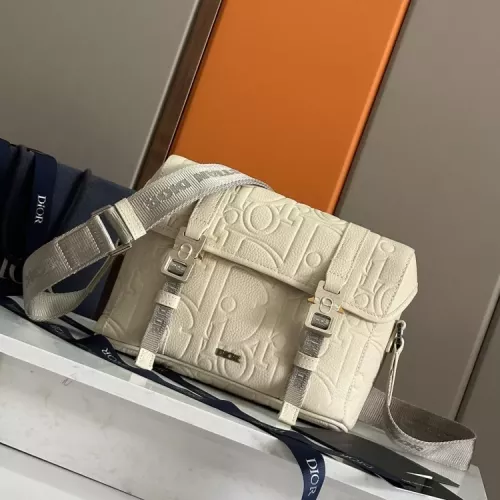 Christian Dior AAA Man Messenger Bags #1359187