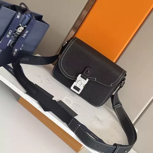 Christian Dior AAA Man Messenger Bags #1359191