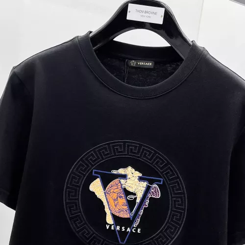 Cheap Versace T-Shirts Short Sleeved For Unisex #1359274 Replica Wholesale [$64.00 USD] [ITEM#1359274] on Replica Versace T-Shirts