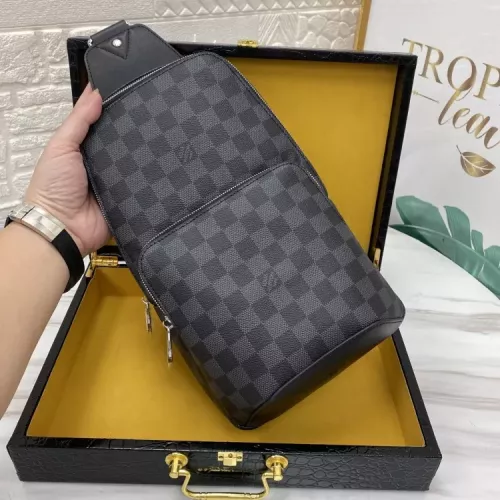 Louis Vuitton AAA Man Messenger Bags #1359371