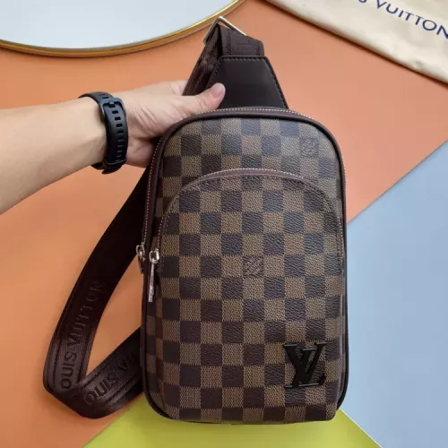 Louis Vuitton AAA Man Messenger Bags #1359379
