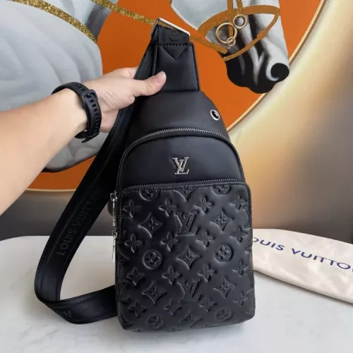 Louis Vuitton AAA Man Messenger Bags #1359383