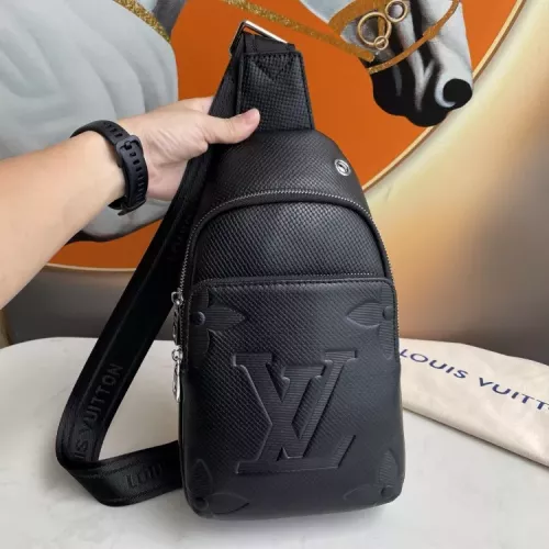 Louis Vuitton AAA Man Messenger Bags #1359384