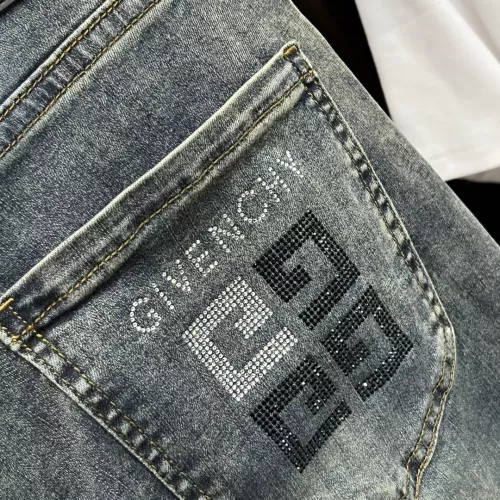 Cheap Givenchy Jeans For Men #1359426 Replica Wholesale [$88.00 USD] [ITEM#1359426] on Replica Givenchy Jeans