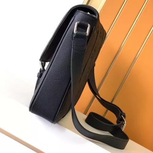 Cheap Gucci AAA Man Messenger Bags #1359465 Replica Wholesale [$132.00 USD] [ITEM#1359465] on Replica Gucci AAA Man Messenger Bags