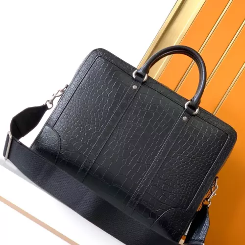 Cheap Gucci AAA Man Handbags #1359483 Replica Wholesale [$170.00 USD] [ITEM#1359483] on Replica Gucci AAA Man Handbags