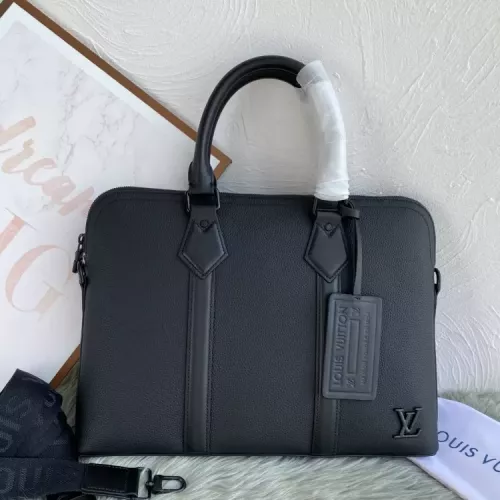 Louis Vuitton AAA Man Handbags #1359515