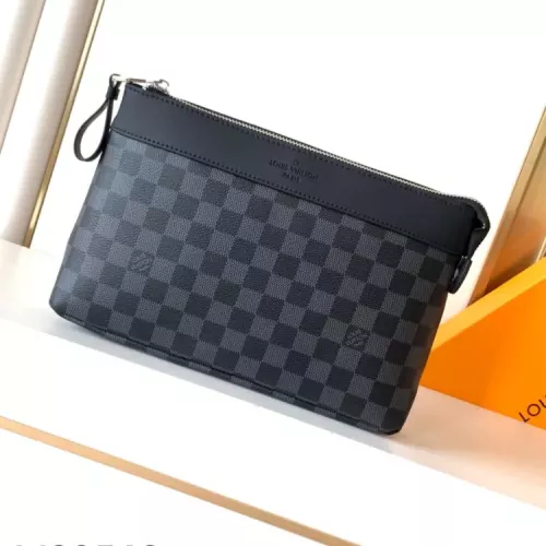Louis Vuitton AAA Man Wallets #1359523