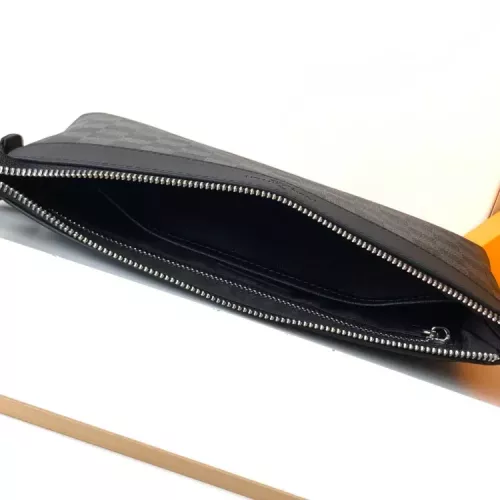 Cheap Louis Vuitton AAA Man Wallets #1359523 Replica Wholesale [$85.00 USD] [ITEM#1359523] on Replica Louis Vuitton AAA Man Wallets