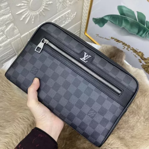 Louis Vuitton AAA Man Wallets #1359526