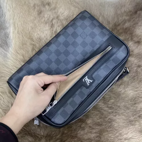 Cheap Louis Vuitton AAA Man Wallets #1359526 Replica Wholesale [$76.00 USD] [ITEM#1359526] on Replica Louis Vuitton AAA Man Wallets
