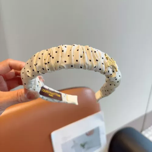 Cheap Louis Vuitton LV Headband For Women #1359749 Replica Wholesale [$27.00 USD] [ITEM#1359749] on Replica Louis Vuitton LV Headband