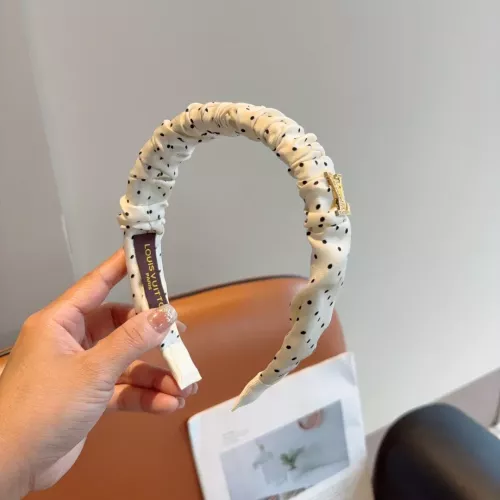 Cheap Louis Vuitton LV Headband For Women #1359749 Replica Wholesale [$27.00 USD] [ITEM#1359749] on Replica Louis Vuitton LV Headband