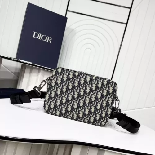 Cheap Christian Dior AAA Man Messenger Bags #1359768 Replica Wholesale [$140.00 USD] [ITEM#1359768] on Replica Christian Dior AAA Man Messenger Bags