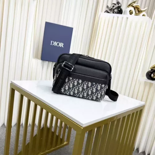 Christian Dior AAA Man Messenger Bags #1359776