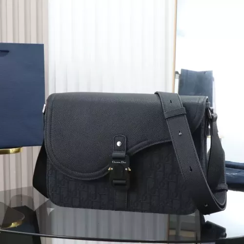Christian Dior AAA Man Messenger Bags #1359783