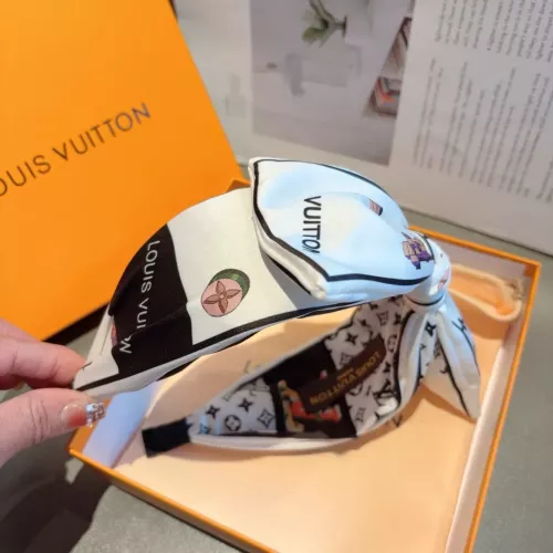 Cheap Louis Vuitton LV Headband For Women #1359938 Replica Wholesale [$27.00 USD] [ITEM#1359938] on Replica Louis Vuitton LV Headband