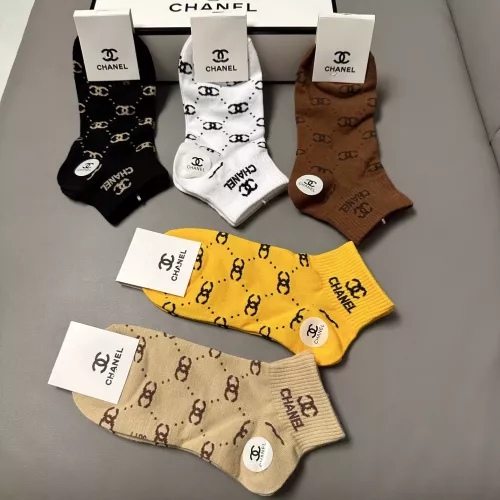 Cheap Chanel Socks For Women #1360081 Replica Wholesale [$25.00 USD] [ITEM#1360081] on Replica Chanel Socks