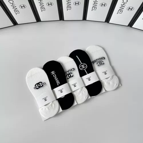 Cheap Chanel Socks #1360293 Replica Wholesale [$27.00 USD] [ITEM#1360293] on Replica Chanel Socks