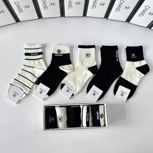 Cheap Chanel Socks #1360295 Replica Wholesale [$27.00 USD] [ITEM#1360295] on Replica Chanel Socks