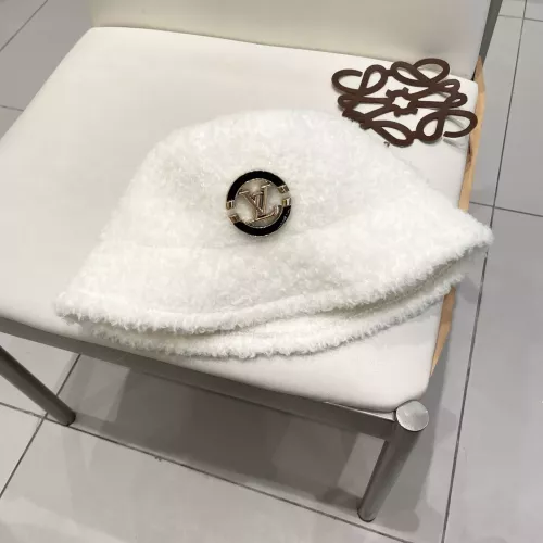Louis Vuitton LV Caps #1360486