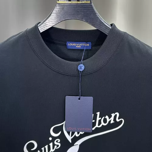 Cheap Louis Vuitton LV T-Shirts Short Sleeved For Men #1361219 Replica Wholesale [$60.00 USD] [ITEM#1361219] on Replica Louis Vuitton LV T-Shirts