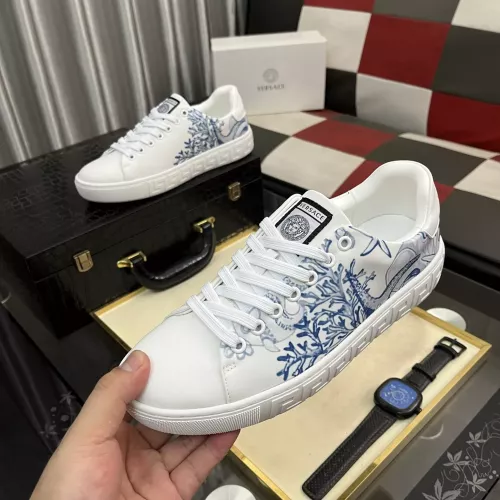Versace Casual Shoes For Men #1361692