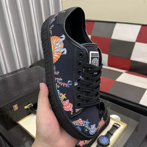 Cheap Versace Casual Shoes For Men #1361696 Replica Wholesale [$76.00 USD] [ITEM#1361696] on Replica Versace Casual Shoes