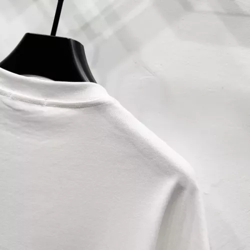 Cheap Burberry T-Shirts Short Sleeved For Unisex #1361825 Replica Wholesale [$40.00 USD] [ITEM#1361825] on Replica Burberry T-Shirts