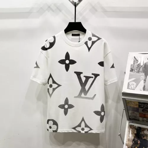 Louis Vuitton LV T-Shirts Short Sleeved For Unisex #1361892