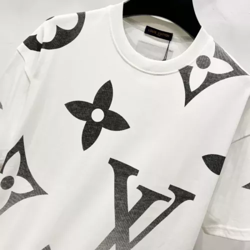 Cheap Louis Vuitton LV T-Shirts Short Sleeved For Unisex #1361892 Replica Wholesale [$40.00 USD] [ITEM#1361892] on Replica Louis Vuitton LV T-Shirts