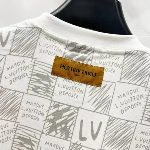 Cheap Louis Vuitton LV T-Shirts Short Sleeved For Unisex #1361894 Replica Wholesale [$40.00 USD] [ITEM#1361894] on Replica Louis Vuitton LV T-Shirts