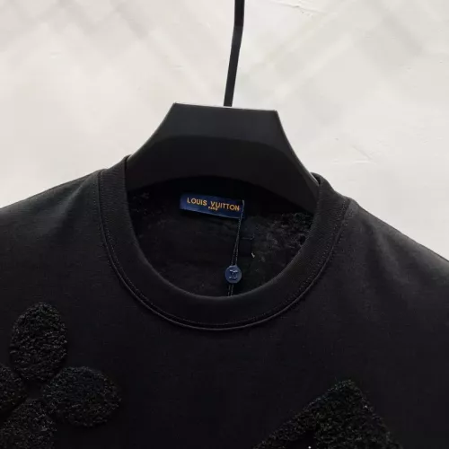 Cheap Louis Vuitton LV T-Shirts Short Sleeved For Unisex #1361899 Replica Wholesale [$40.00 USD] [ITEM#1361899] on Replica Louis Vuitton LV T-Shirts