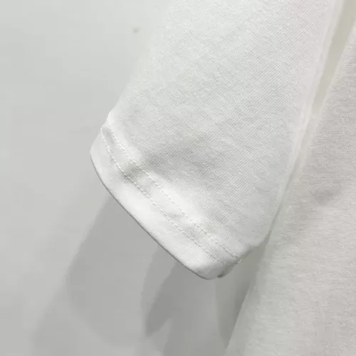 Cheap Louis Vuitton LV T-Shirts Short Sleeved For Unisex #1361900 Replica Wholesale [$40.00 USD] [ITEM#1361900] on Replica Louis Vuitton LV T-Shirts