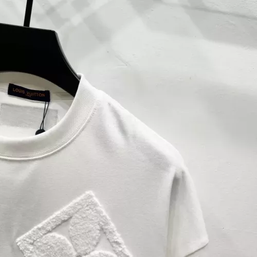 Cheap Louis Vuitton LV T-Shirts Short Sleeved For Unisex #1361900 Replica Wholesale [$40.00 USD] [ITEM#1361900] on Replica Louis Vuitton LV T-Shirts