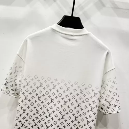 Cheap Louis Vuitton LV T-Shirts Short Sleeved For Unisex #1361919 Replica Wholesale [$40.00 USD] [ITEM#1361919] on Replica Louis Vuitton LV T-Shirts