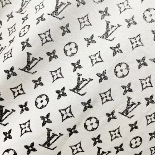 Cheap Louis Vuitton LV T-Shirts Short Sleeved For Unisex #1361919 Replica Wholesale [$40.00 USD] [ITEM#1361919] on Replica Louis Vuitton LV T-Shirts