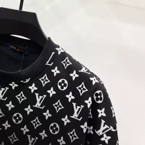 Cheap Louis Vuitton LV T-Shirts Short Sleeved For Unisex #1361920 Replica Wholesale [$40.00 USD] [ITEM#1361920] on Replica Louis Vuitton LV T-Shirts
